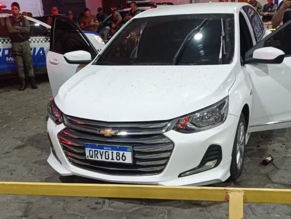 Carro de PM assassinado durante briga em posto de combustível em Teresina.(Imagem:Reprodução)