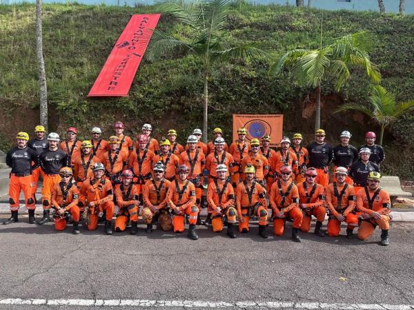 curso de elite de salvamento realizado em Minas Gerais(Imagem:Divulgação)