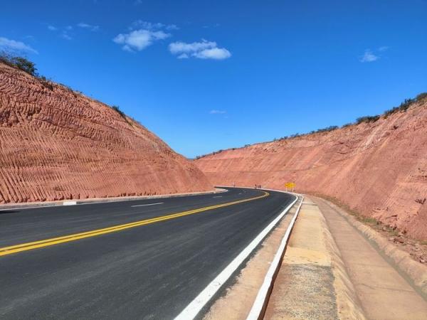 Pavimentação Serra do Quilombo(Imagem:Divulgação)