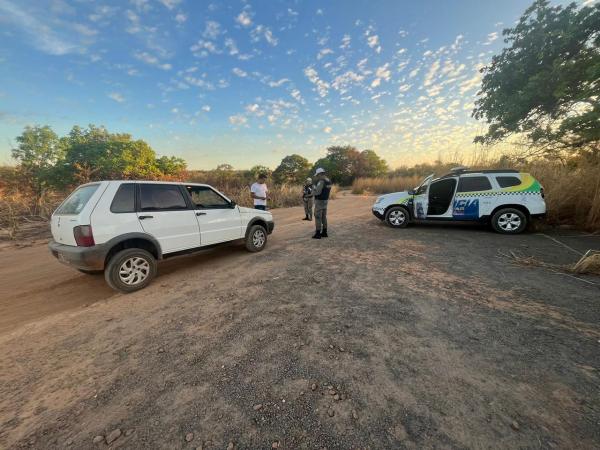 Pelotão de Trânsito do 3º BPM intensifica fiscalização em Floriano para coibir crimes nas rodovias.(Imagem:Divulgação/PM)