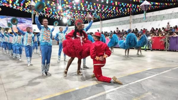 Com o resultado, a junina de Floriano conquistou o prêmio de R$ 5 mil. A vice-campeã foi Balancear de Porto Alegre do Piauí, e o terceiro lugar ficou com Asa Branca de Currais.(Imagem:Divulgação)