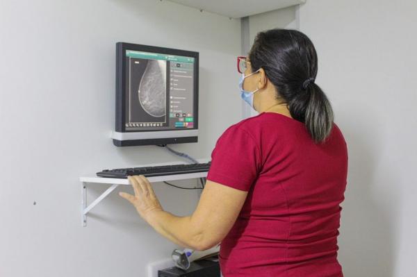 Os veículos vão realizar exames especializados em mulheres de 40 a 69 anos no estado.(Imagem:Divulgação)