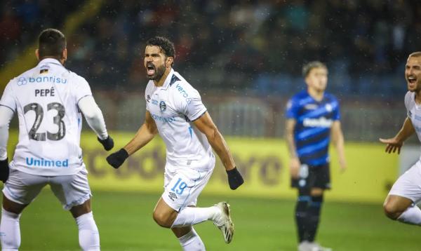 Equipe gaúcha enfrenta Estudiantes em busca de liderança do grupo.(Imagem:Lucas Uebel/Grêmio FBPA/Direitos reservados)