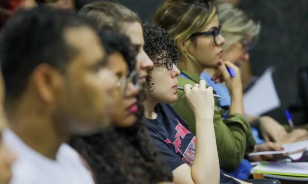 Apenas cinco carreiras exigem curso presencial.(Imagem:Joel Rodrigues/Agência Brasíli)