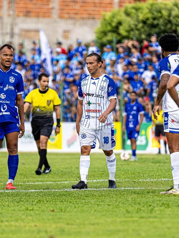 Leandro Sobral, meia do Parnahyba (Imagem:Guilherme Carneiro)