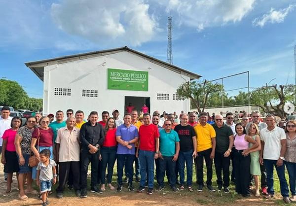 Deputado Federal Francisco Costa em São Francisco do Piauí.(Imagem:Reprodução/Instagram)