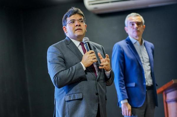 Rafael Fonteles avalia gestão e metas; 73% dos compromissos foram cumpridos e meta é chegar aos 90% em 2025(Imagem:Gabriel Paulino)