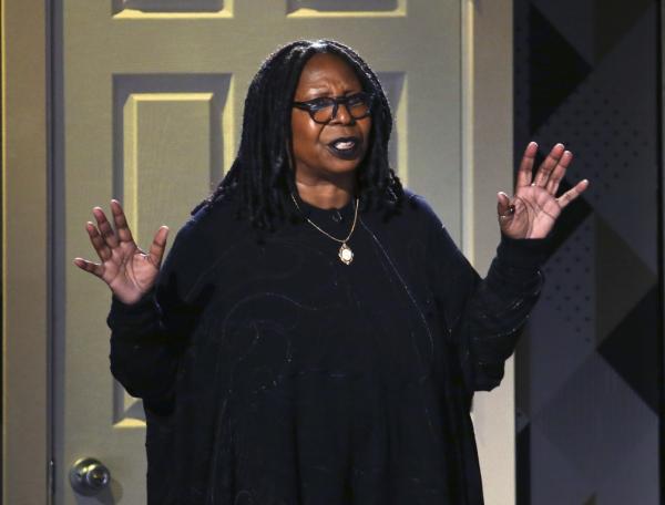 A atriz e apresentadora Whoopi Goldberg, de 66 anos, foi diagnosticada com Covid-19. A informação foi divulgada nesta segunda-feira (3), no programa de TV dos EUA 