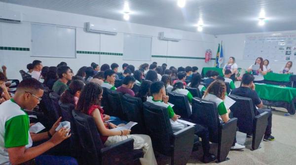 Nos primeiros dias do ano letivo, as escolas realizam a Semana Presente, iniciativa da Seduc para acolher os estudantes e mobilizar a comunidade.(Imagem:Divulgação)