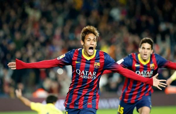 Neymar comemora gol pelo Barcelona contra o Villareal em partida do Campeonato Espanhol de 2013(Imagem:Emilio Morenatti ? 14.dez.2013/ Associated Press/ )