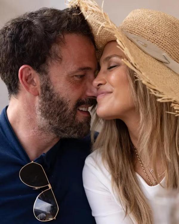 Ben Affleck e Jennifer Lopez(Imagem:Reprodução/Instagram)