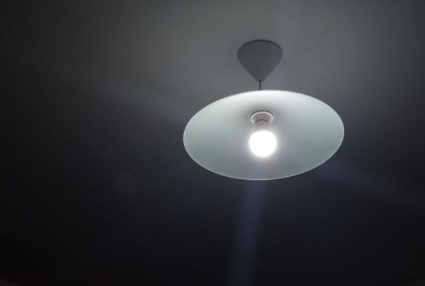 Conta de luz deve ficar mais barata.(Imagem:ClubeNews)