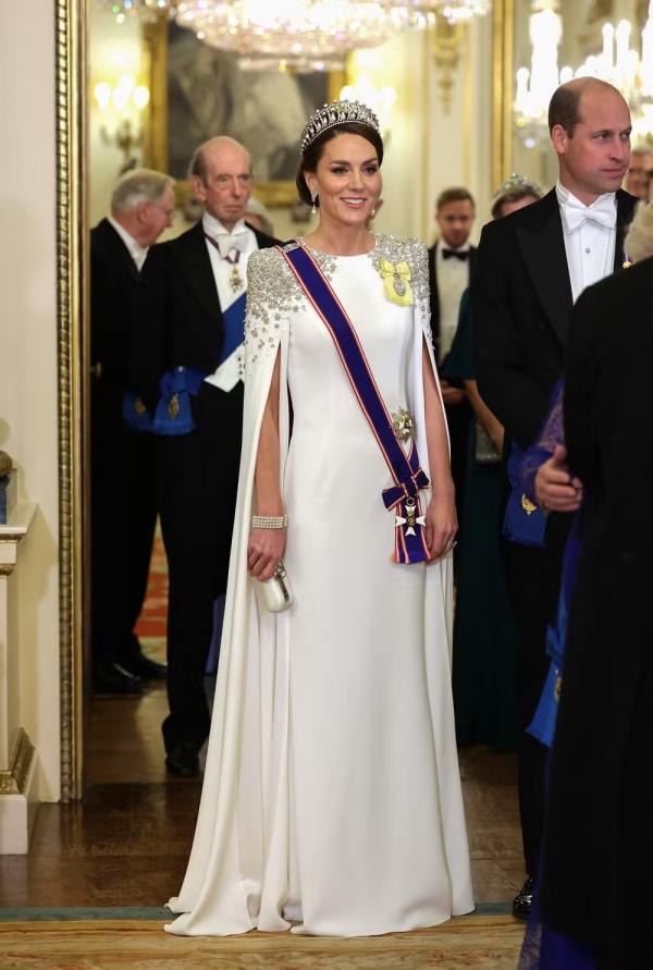 A Princesa Kate Middleton e o Príncipe William em evento no Palácio de Buckingham em novembro de 2022.(Imagem:Getty Images)