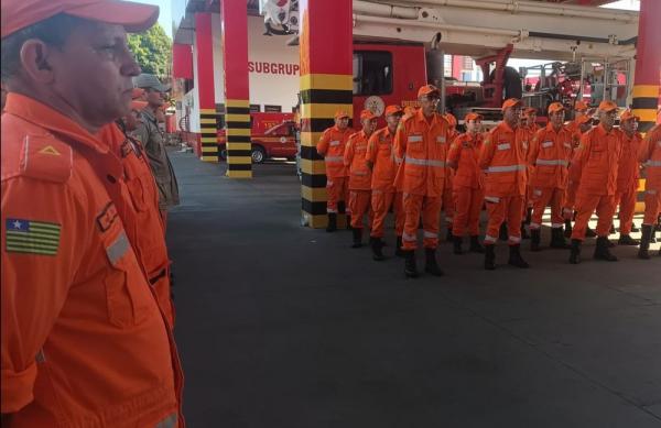 Após três dias de intenso trabalho, Bombeiros controlam fogo na região de Nazária.(Imagem:Divulgação)