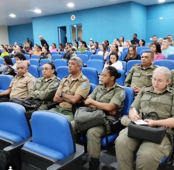 Policiais e profissionais se unem em capacitação para acolher vítimas infantis de crimes em Floriano.(Imagem:Reprodução/Instagram)