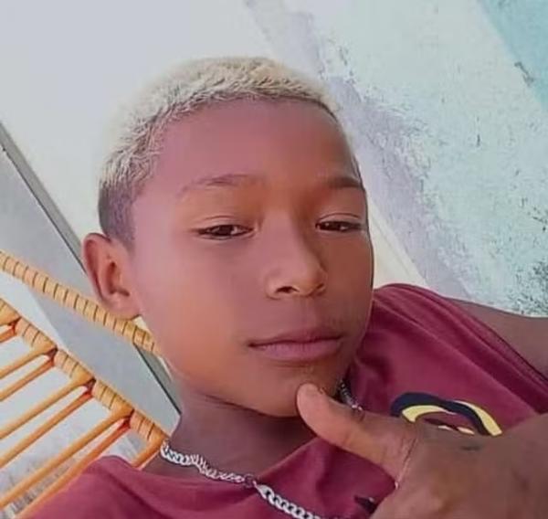 Társio Cosme do Nascimento da Cruz - Menino de 12 anos é encontrado morto carbonizado após três dias desaparecido, em Barras.(Imagem:Reprodução)