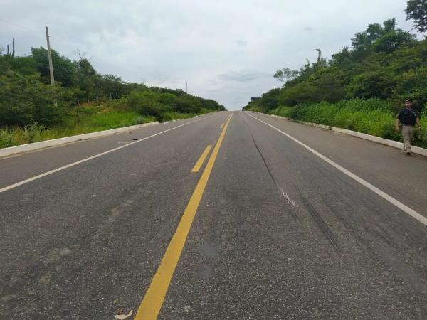 Acidente aconteceu em rodovia federal no Piauí.(Imagem:Divulgação/PRF)