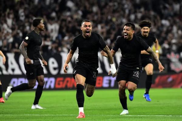 Corinthians x Athletico-PR, gol do Matheuzinho.(Imagem:Marcos Ribolli)