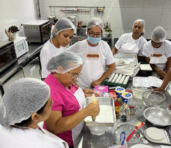 Projeto Cozinha Social oferece cursos de gastronomia para pessoas acolhidas em comunidades terapêuticas(Imagem:Divulgação)