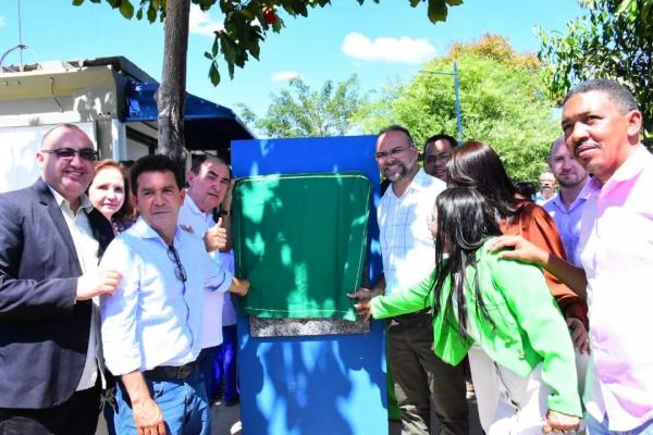 Vereadores de Floriano acompanha entrega de modernização da escola Raimundinha Carvalho.(Imagem:CMF)