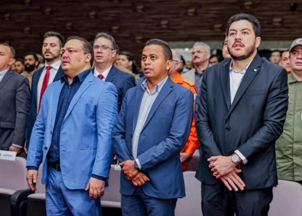 Deputado Dr. Francisco participa do lançamento da nova sede da Polícia Federal no Piauí(Imagem:Gabriel Paulino e Thiago Luís)