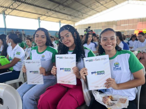 Mais de 1.500 estudantes de Valença e Regeneração participaram do Pré-Enem Seduc e Pré-Saeb.(Imagem:Divulgação)