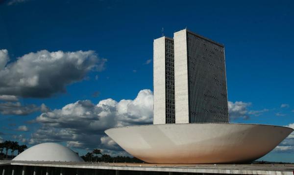 Congresso decide por suspensão do prazo de validade de concursos.(Imagem:Marcello Casal JrAgência Brasil)