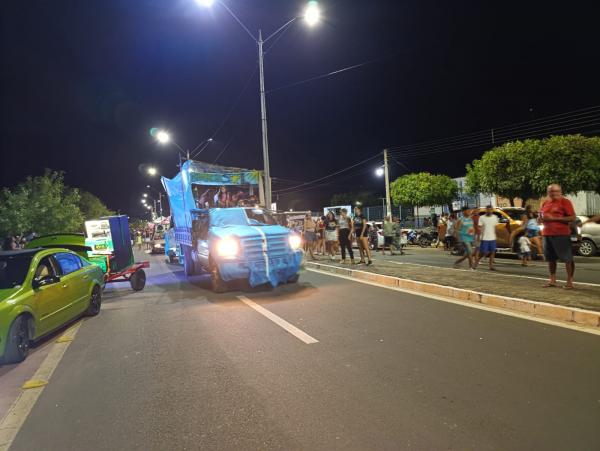 II Corso Floriano agita Avenida Frei Antônio Cúrcio com grande desfile de carros (Imagem:FlorianoNews)