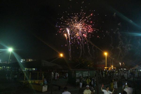 Na sexta-feira (11), membros do COE estiveram reunidos para avaliar a regulamentação técnica que estabelece medidas higiênicossanitárias para as festas de fim de ano, além dos índi(Imagem:Reprodução)