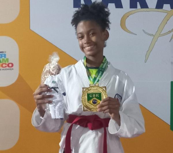 Representando o Piauí, a jovem atleta agora soma 15 participações em competições, colecionando vitórias expressivas.(Imagem:Divulgação)