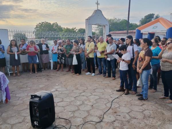  Dia de Finados em Floriano é marcado por missas e visitação aos cemitérios.(Imagem:FlorianoNews)