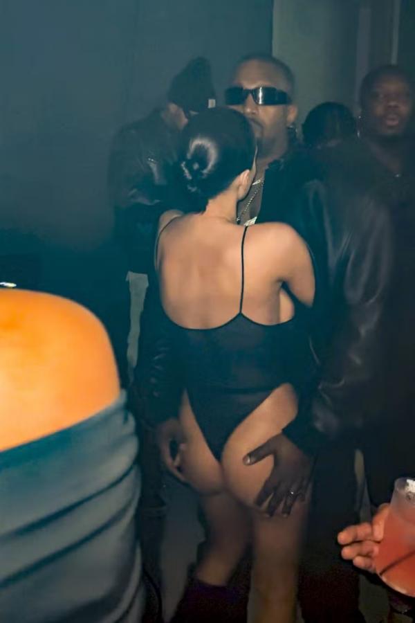 Kanye West e Bianca Censori em after party do Grammy após boatos de expulsão da premiação.(Imagem:Grosby Group)