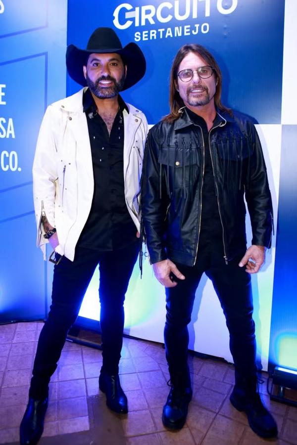 Edson e Hudson se apresentam na Festa de Barretos.(Imagem:Fabiano Battaglin/gshow)