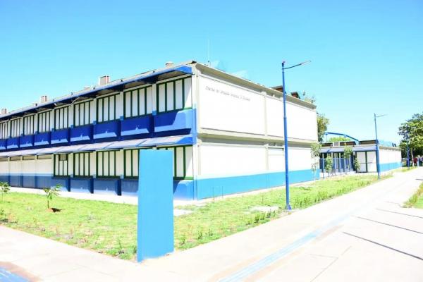 Vereadores de Floriano acompanha entrega de modernização da escola Raimundinha Carvalho.(Imagem:CMF)