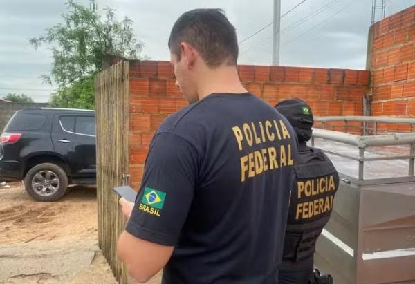 PF cumpre mandados contra suspeitos de integrar facção e praticar crimes de tráfico e homicídio.(Imagem:Divulgação/PF)