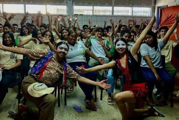 Nesta edição, a Mostra levará espetáculos teatrais para escolas públicas da região.(Imagem:Divulgação)