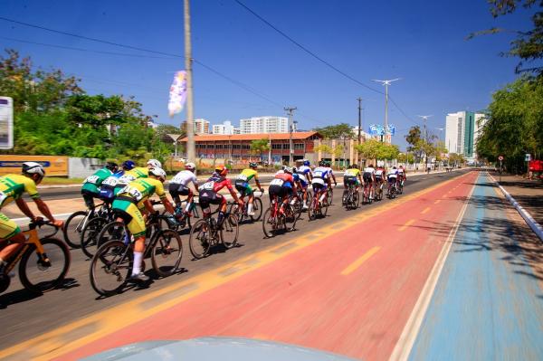 Equipes usam estratégias para vencer desafios na 46ª Copa Norte e Nordeste de Ciclismo.(Imagem:Azimute Fotos)