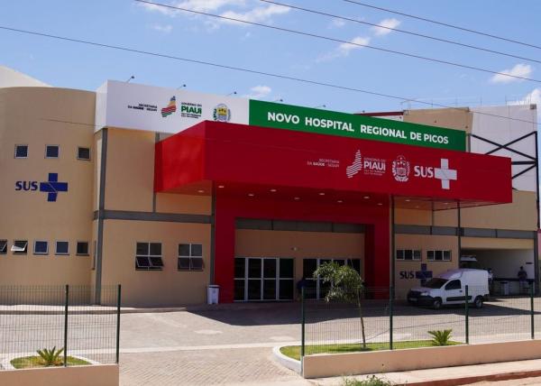 Novo Hospital Regional de Picos representa um marco para a saúde pública de toda a região, já que desde a inauguração vem implementando novos serviços permanentemente.(Imagem:Divulgação)