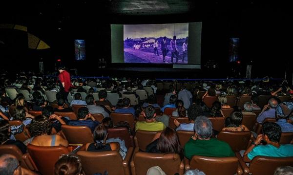 Mostra de Cinema de Tiradentes homenageará atriz Bruna Linzmeyer(Imagem:Renato Araujo/Agência Brasil)