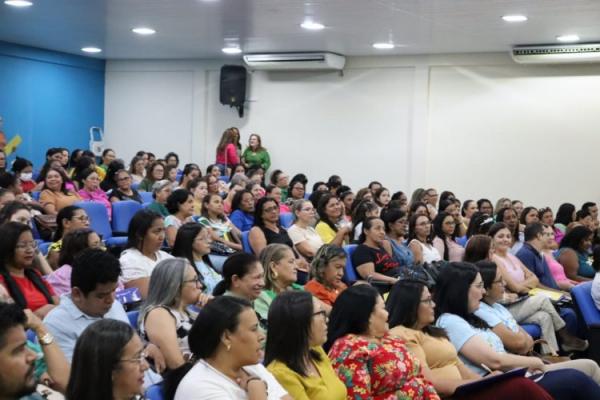 II Seminário Municipal do Programa Piauiense de Alfabetização na Idade Certa (PPAIC) é realizado em Floriano(Imagem:Divulgação)