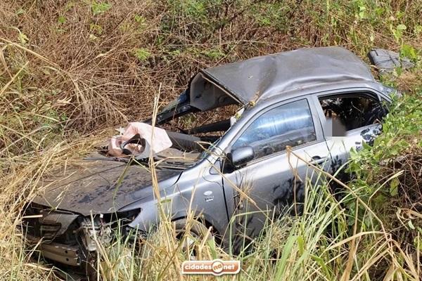 Colisão entre van e carro deixa três mortos e vários feridos na BR-316 no Piauí(Imagem:Reprodução/Cidades na Net)