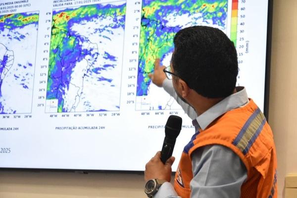 Meteorologia prevê que chuvas devem reduzir em Picos, favorecendo as ações de recuperação dos danos na cidade(Imagem:Reprodução)