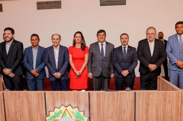 Deputado Dr. Francisco participa do lançamento da nova sede da Polícia Federal no Piauí.(Imagem:Gabriel Paulino e Thiago Luís)