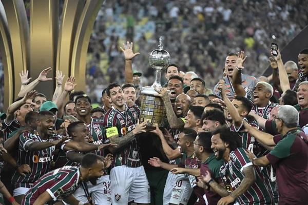 Fluminense é campeão da Libertadores 2023.(Imagem: André Durão / ge)