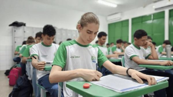 Estão sendo ofertadas 80 vagas para a formação de duas turmas de estudantes da 1ª série do Ensino Médio com preparação para os vestibulares ITA/IME.(Imagem:Divulgação)