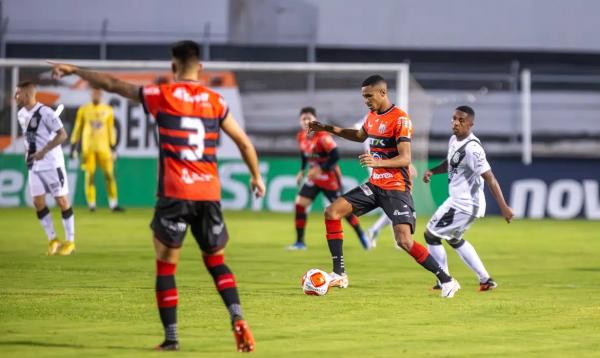 Série B: Ponte Preta e Ituano jogam para fugir do Z4 da competição.(Imagem:Thomaz Marostegan/Agência Paulistão/Direitos Res)