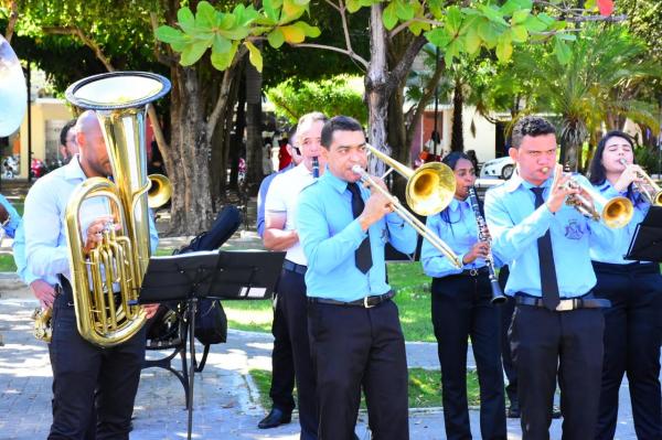 Vereadores de Floriano iniciam julho participando de atividades do aniversário da cidade(Imagem:CMF)