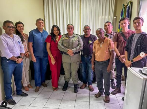 3º BPM de Floriano encerra o ano com reconhecimento e votos de boas festas.(Imagem:Reprodução/Instagram)