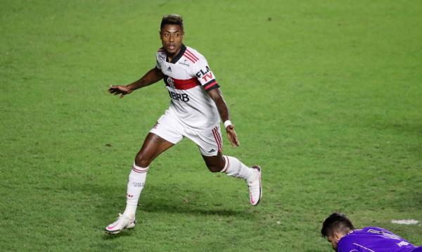 Rubro-Negro faz dois gols na segunda etapa e segura rival no fim.(Imagem:Reuters/ Sergio Moraes/ Direitos reservados)