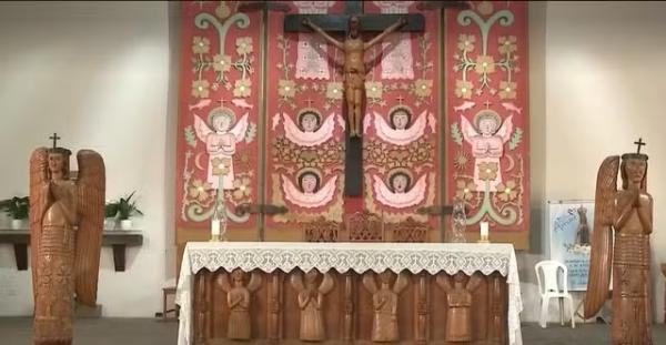 Altar da Igreja Nossa Senhora de Lourdes, bairro Vermelha.(Imagem:Reprodução / TV Clube)